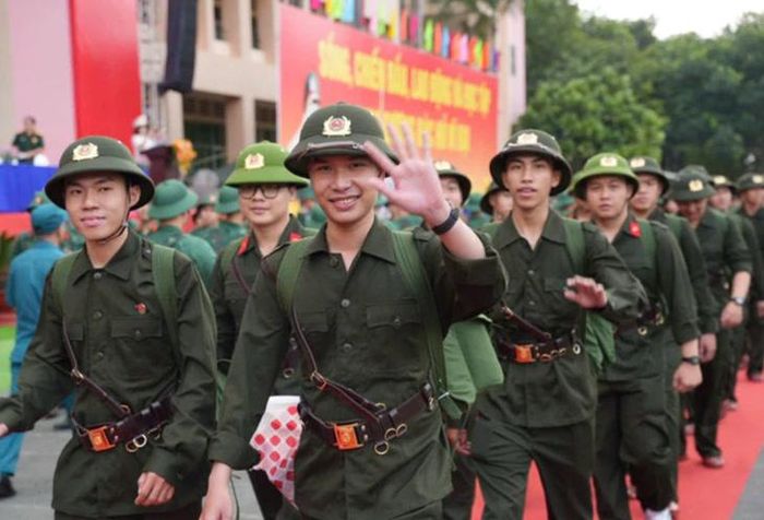 Không phải mọi trường hợp công dân vắng mặt tại buổi sơ tuyển hoặc khám sức khỏe đều mặc nhiên bị xử phạt. Ảnh minh họa - Nguồn: Lan Phương.