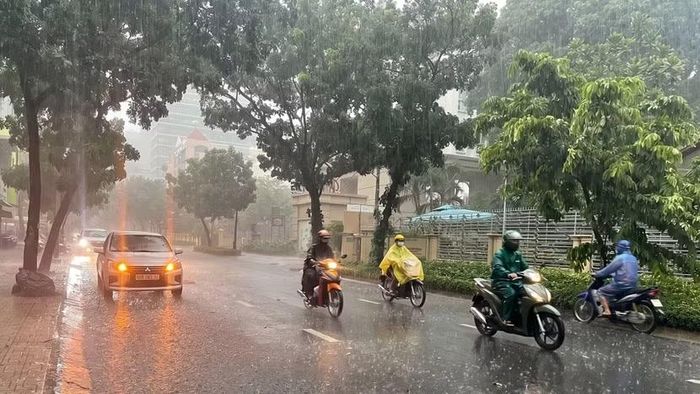 Khu vực đồng bằng Bắc bộ hôm nay 18/9 chỉ còn mưa rải rác, từ cuối tuần mưa kết thúc, trời hửng nắng nhẹ, nền nhiệt tăng
