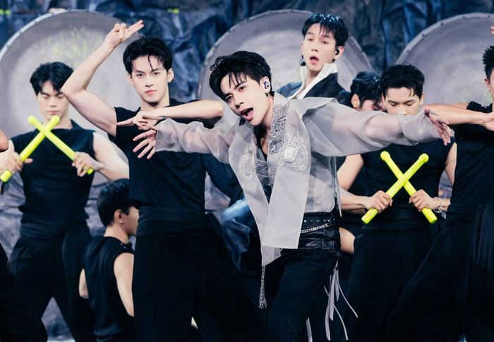 Quang Hùng MasterD hiện là ứng cử viên sáng giá cho ngôi vị quán quân. Ảnh: NSX.