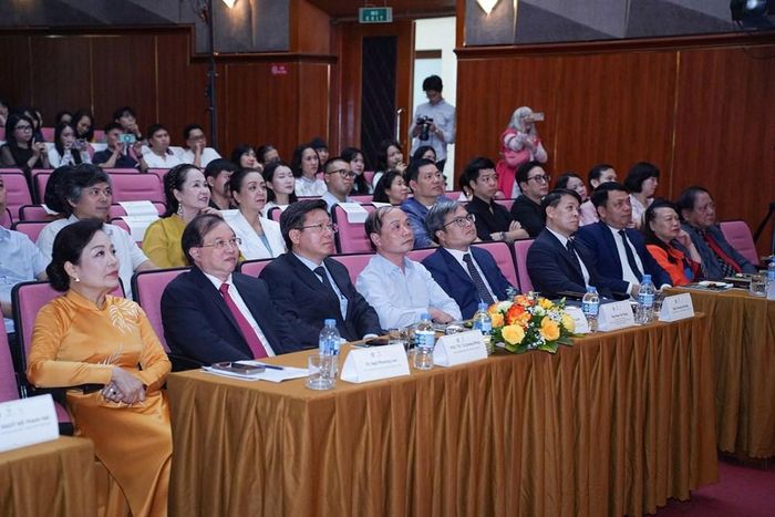 Các đại biểu tham dự Lễ trao giải