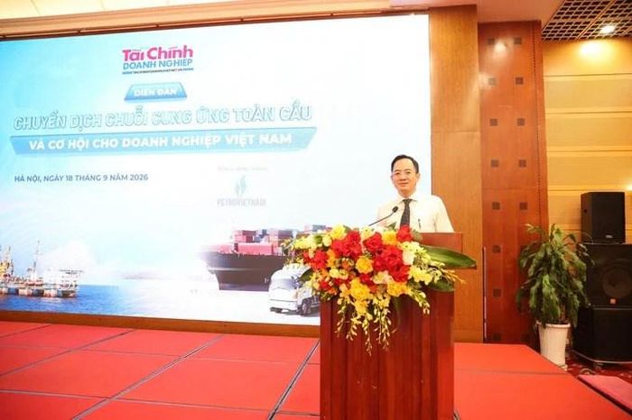 TS. Hà Khắc Minh, Tổng Biên tập Tạp chí Tài chính Doanh nghiệp phát biểu khai mạc Diễn đàn