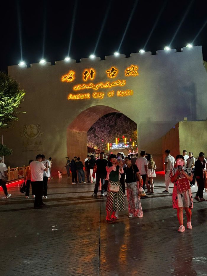 Phố cổ Kashgar. Ảnh: Đỗ Trang