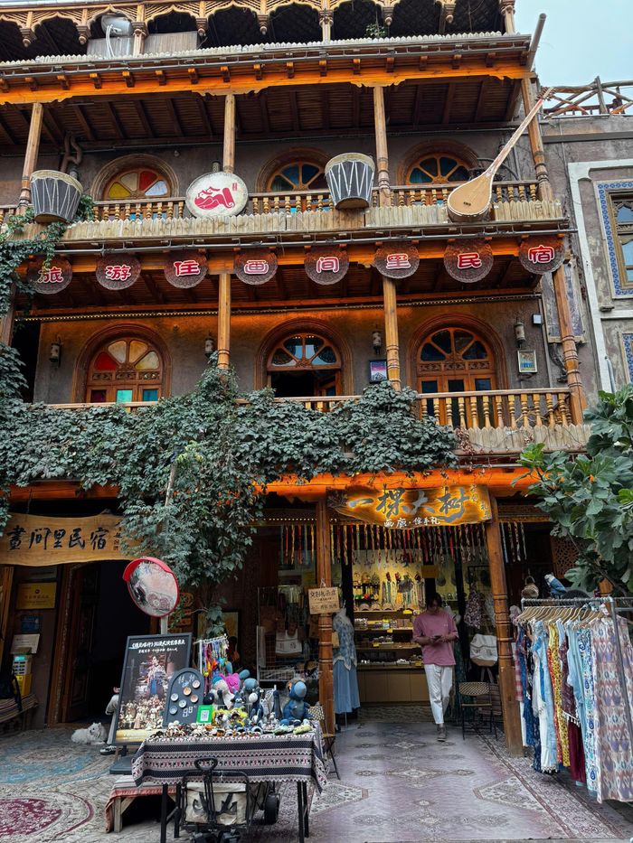 Phố cổ Kashgar. Ảnh: Đỗ Trang
