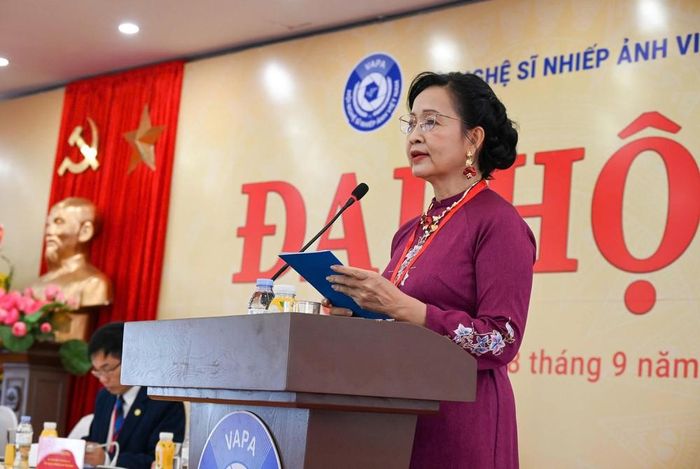 NSNA Trần Thị Thu Đông tiếp tục được tín nhiệm bầu là Chủ tịch Hội Nghệ sĩ Nhiếp ảnh Việt Nam nhiệm kỳ 2026-2031. Ảnh: BTC