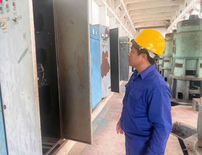 Vận hành Trạm bơm Gia Viễn, xã Gia Viễn, tỉnh Ninh Bình phục vụ công tác tiêu thoát nước, hạn chế ngập úng. Ảnh: Thùy Dung - TTXVN