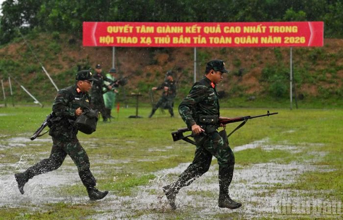 Nếu hết đạn giữa chừng, bài bắn sẽ tự động dừng lại.
