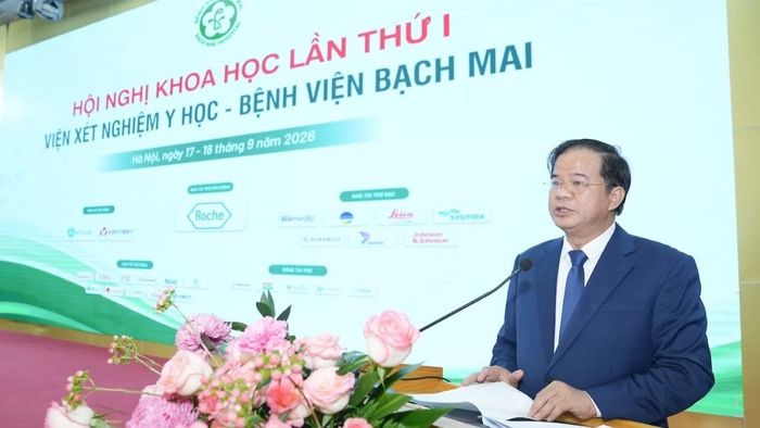  Phó giáo sư, Tiến sĩ Đào Xuân Cơ, Giám đốc Bệnh viện Bạch Mai. (Ảnh: MẠNH DƯƠNG) 