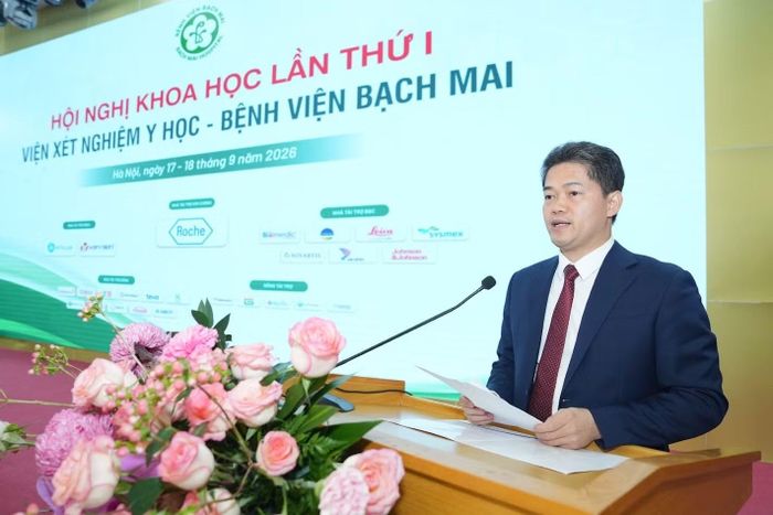  Thứ trưởng Thường trực Y tế Vũ Mạnh Hà phát biểu tại hội nghị. (Ảnh: MẠNH DƯƠNG) 