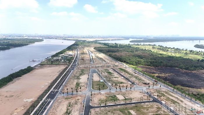 Cùng với các dự án hạ tầng ven sông được đầu tư, nhiều dự án khu đô thị ven sông Đồng Nai quy mô lớn hình thành.