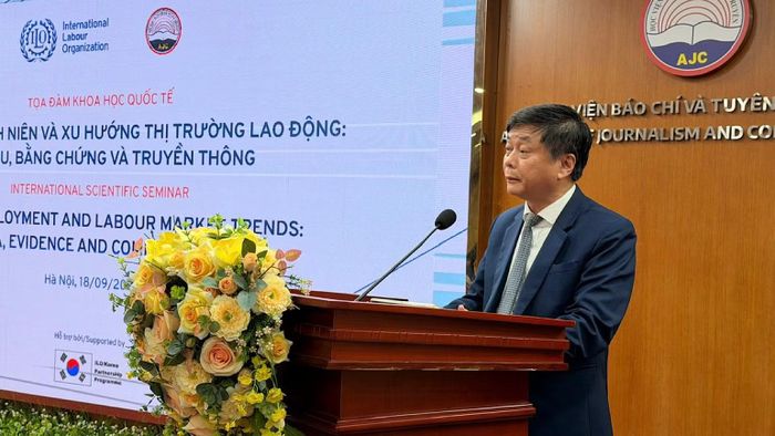 Giám đốc Học viện Báo chí và Tuyên truyền, Phó Giáo sư, Tiến sĩ Phạm Minh Sơn phát biểu tại sự kiện.