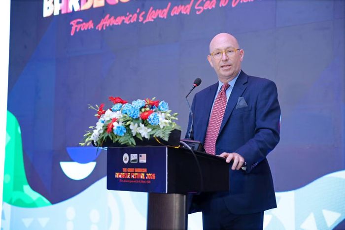Ông Mark Petry, Tham tán Công sứ phụ trách Nông Nghiệp, Đại sứ quán Hoa Kỳ tại Việt Nam phát biểu. (Ảnh: Đại sứ quán Hoa Kỳ tại Việt Nam)