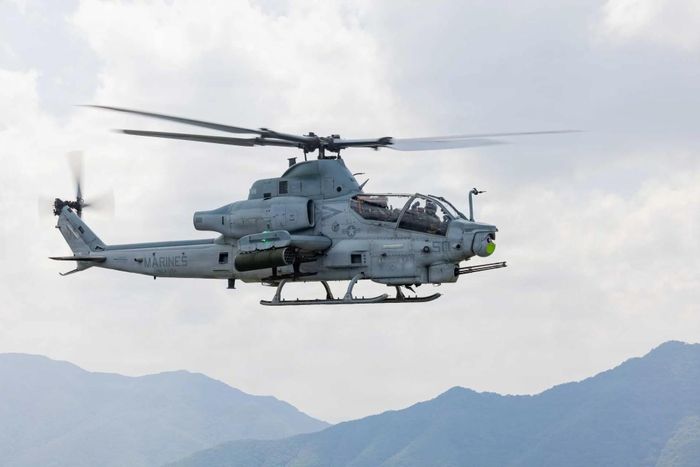 Bell đã bắt đầu chế tạo chiếc đầu tiên trong số 12 trực thăng AH-1Z Viper trong hợp đồng trị giá 997 triệu USD với Nigeria. Ảnh: Bộ Quốc phòng Mỹ
