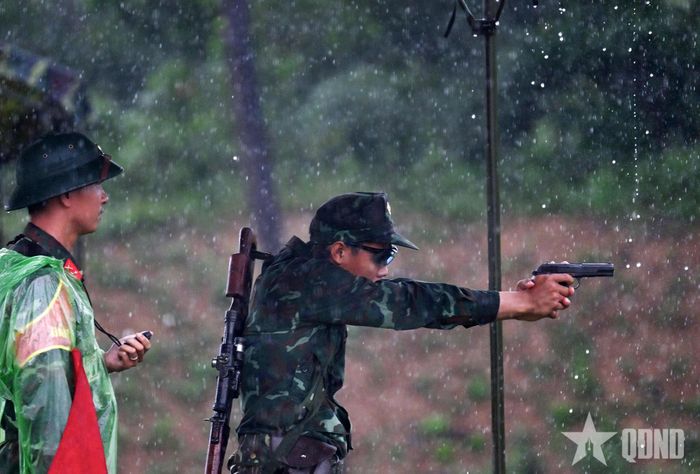Hội thao năm nay diễn ra với các nội dung có độ khó cao, trong điều kiện trời mưa kéo dài.