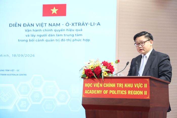 PGS-TS Đậu Hương Nam phát biểu khai mạc diễn đàn. Ảnh: LÊ THOA