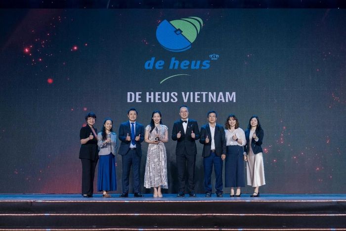 De Heus Việt Nam nhận giải thưởng "Nơi làm việc tốt nhất châu Á" do tạp chí HR Asia tổ chức 
