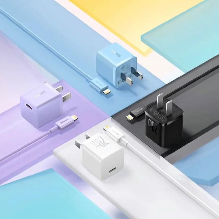 Sản phẩm đi kèm cáp, tạo thành bộ sạc hoàn chỉnh, giá chỉ khoảng 155.000 đồng, tiện lợi cho nhu cầu hằng ngày.