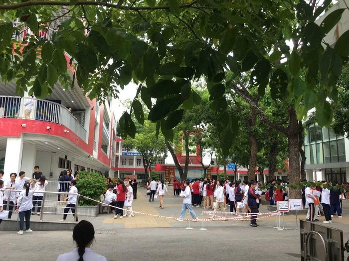 Thí sinh Hà Nội tham dự kỳ thi tuyển sinh Đại học năm 2026. Ảnh Bình Nguyên