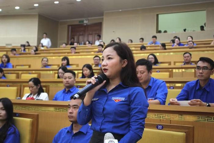 Đoàn viên, thanh niên tâm tư, nguyện vọng của đoàn viên, thanh niên.