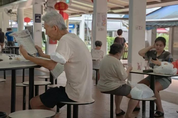Sáng kiến trả tiền để đọc sách của Singapore làm dấy lên tranh luận về động lực thực sự của việc đọc. (Nguồn: Getty Images)
