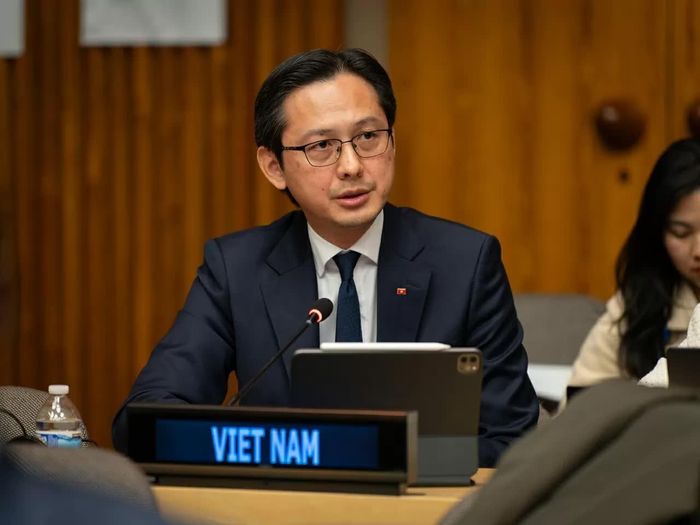 Đại sứ Đỗ Hùng Việt, Trưởng Phái đoàn thường trực Việt Nam tại Liên hợp quốc. (Ảnh: Chu Văn)