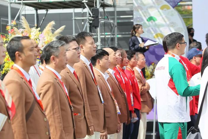 Asiad 20 diễn ra từ ngày 19/9 đến 4/10 tại Aichi-Nagoya. Đoàn Thể thao Việt Nam tham dự với 498 thành viên, đặt mục tiêu giành trên 4 HCV.