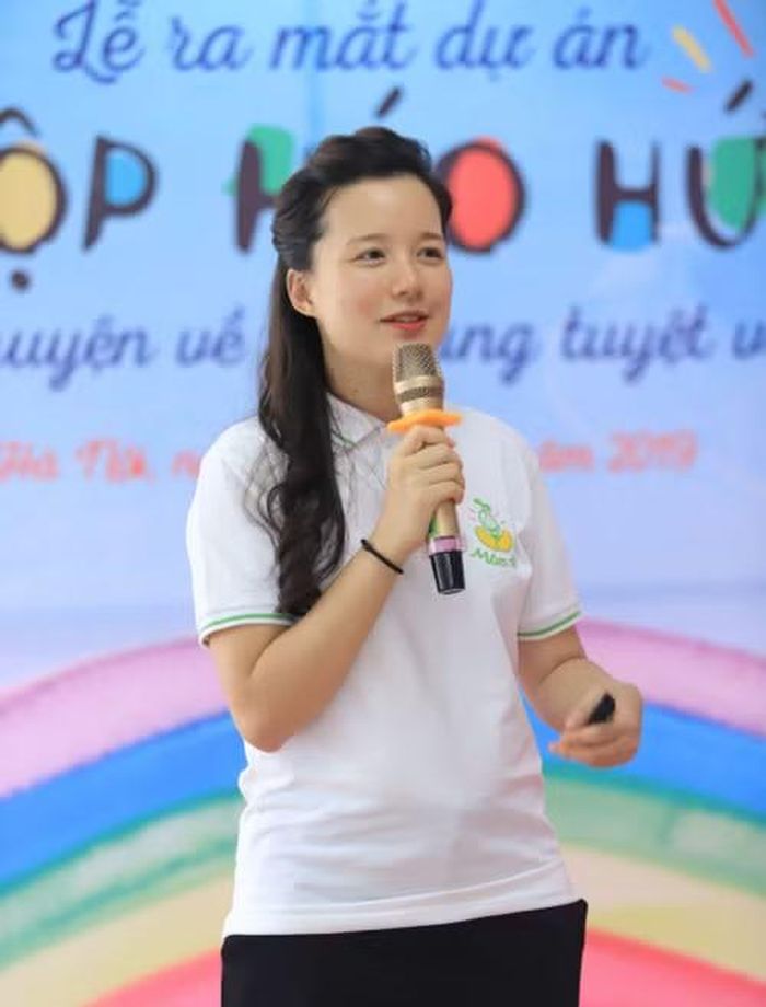 MC Minh Trang từng gặp khủng hoảng vì cách vận hành của dự án Làng Háo Hức.