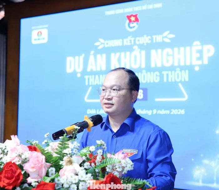Anh Cảnh Chí Quân - Uỷ viên BCH, Phó Trưởng ban Công tác Thanh thiếu nhi Trung ương Đoàn.