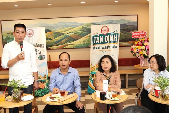 Ông Nguyễn Hải Quân - Phó Bí thư Đảng ủy, Chủ tịch UBND phường cho biết, hiện chính quyền cùng với Công an phường tiếp tục triển khai các giải pháp đồng bộ để cải thiện.