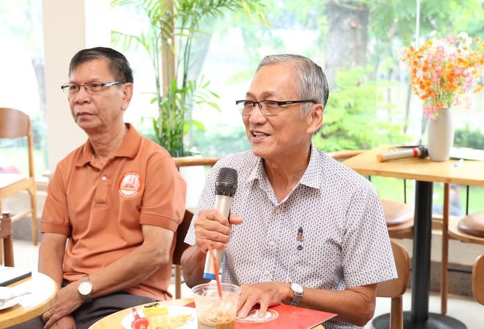 Đánh giá việc vận hành chính quyền địa phương 2 cấp dần ổn định, song ông Mai Đăng Cảnh - Bí thư Chi bộ khu phố 6 đề nghị lực lượng Cảnh sát khu vực, lực lượng tham gia bảo vệ an ninh, trật tự ở cơ sở cần sâu sát hơn với địa bàn. “Ngày xưa, còn thường trực, bây giờ, có khi một tuần lễ hay mười ngày cũng không thấy mặt. Khi có việc, chúng tôi gọi thì vẫn có mặt nhưng nếu tới lui đều đặn thì bà con thấy an tâm hơn”, ông Cảnh nói.