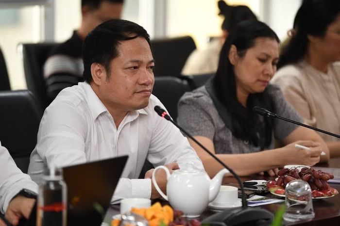 Ban lãnh đạo Trường Cao đẳng Y Dược và Kinh tế Công nghệ