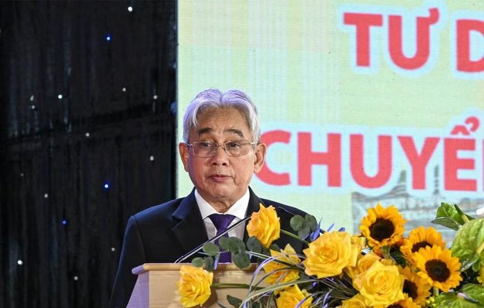 Theo PGS.TS. Lương Minh Cừ - Hiệu trưởng Trường Đại học Cửu Long, tỷ lệ sinh viên có việc làm sau khi tốt nghiệp hằng năm đạt gần 97%.