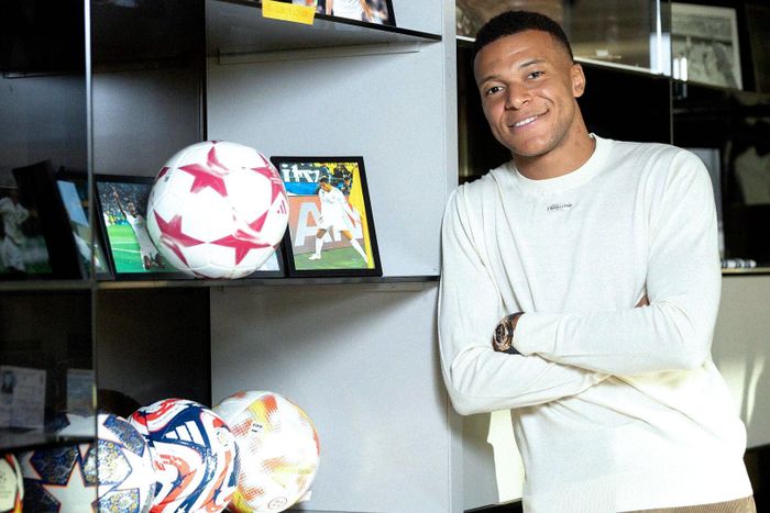 Mbappe tuyên bố mang Quả bóng vàng về Real Madrid. Ảnh: Diario AS