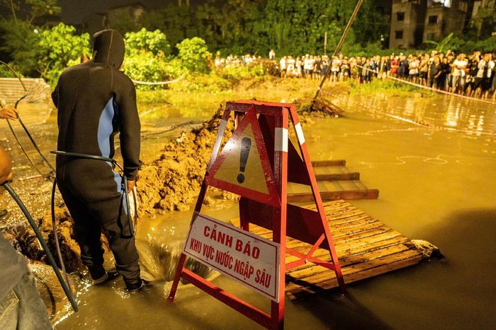 Khu vực nghi nam sinh bị nước cuốn trôi. Ảnh: P.T.