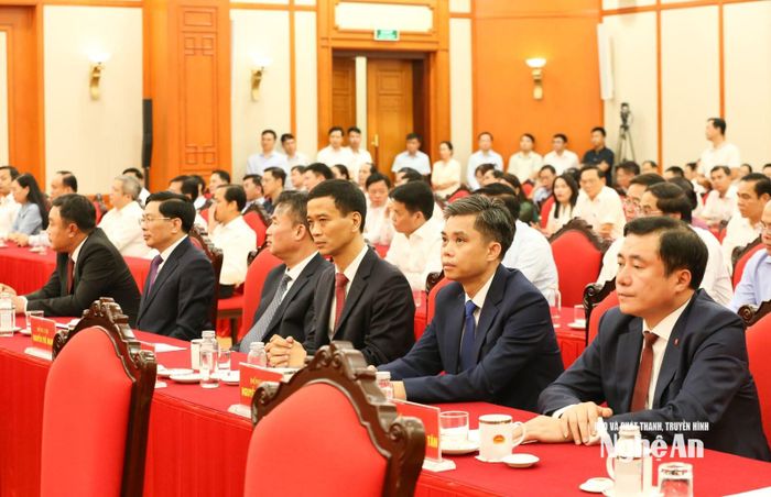 Các đồng chí được điều động, phân công, chỉ định dự hội nghị. Ảnh: dangcongsan.org
