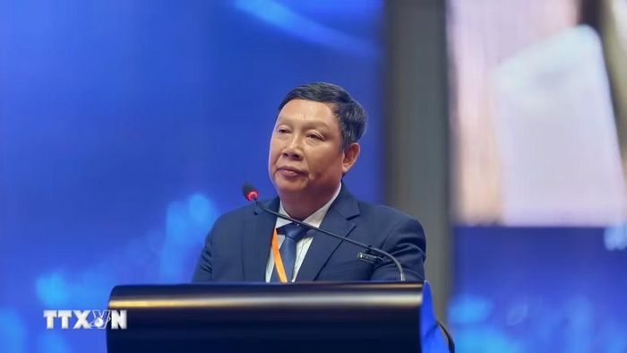 Ông Huỳnh Văn Cường, Chủ tịch Hiệp hội cảng biển Việt Nam phát biểu tại hội nghị. (Ảnh: Sỹ Thắng/TTXVN)