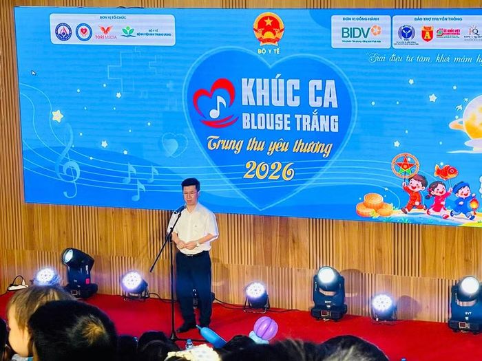 Ông Cao Việt Tùng - Phó Giám đốc Bệnh viện Nhi Trung ương phát biểu tại Chương trình. (Ảnh: PV/Vietnam+)