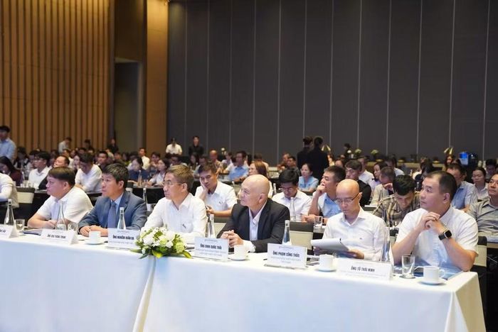 Các đại biểu tham dự diễn đàn. (Ảnh: CTV/Vietnam+)