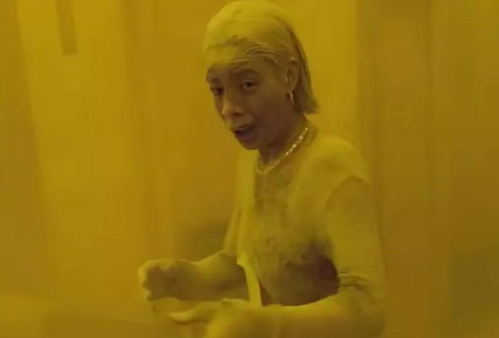 "Người phụ nữ phủ đầy bụi" (Dust Lady) đã trở thành một trong những hình ảnh ám ảnh nhất về sự kiện 11/9. Ảnh: ATI