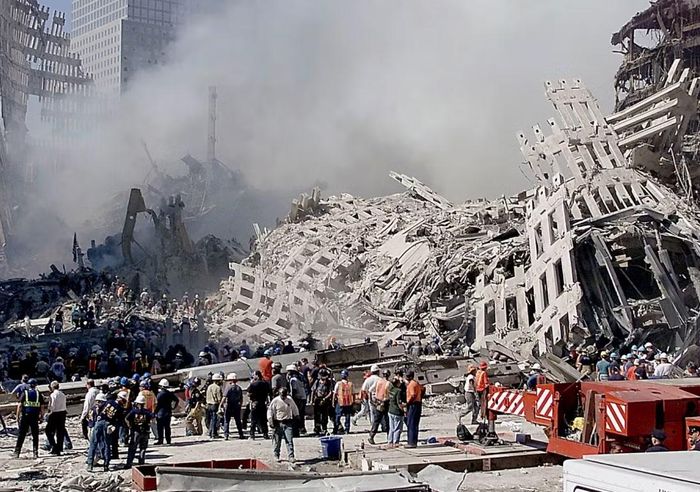 Ground Zero, nơi các tòa tháp của Trung tâm Thương mại Thế giới đổ sập sau vụ khủng bố 11/9. Ảnh: The New Yorker