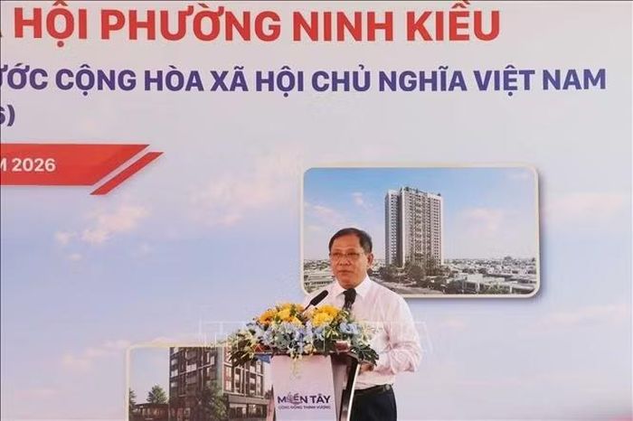 Ông Trần Chí Hùng, Phó Chủ tịch UBND thành phố Cần Thơ, phát biểu.