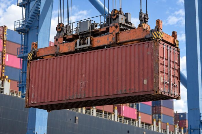 Phát triển logistics xanh góp phần nâng cao năng lực cạnh tranh cho doanh nghiệp và nền kinh tế Thành phố.