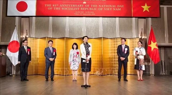 Hạ nghị sĩ Obuchi Yuko- Chủ tịch Liên minh nghị sĩ hữu nghị Nhật- Việt phát biểu chúc mừng ngày Quốc khánh Việt Nam. Ảnh: Bùi Hà/TTXVN