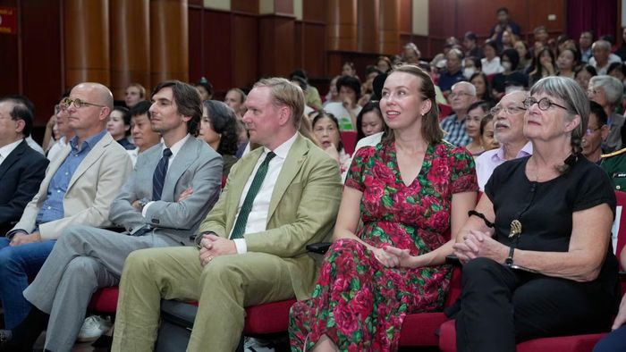 Khán giả quốc tế chăm chú theo dõi các tác phẩm tài liệu tại Liên hoan phim tài liệu Châu Âu - Việt Nam lần thứ 16.