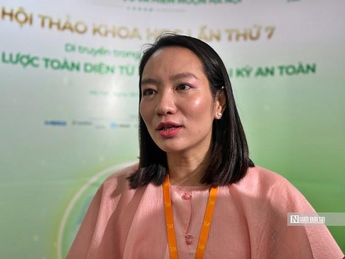 TS.BS. Bùi Thị Phương Hoa - Trưởng phòng Nghiên cứu khoa học và Đào tạo (Ảnh: Hoàng Bích).