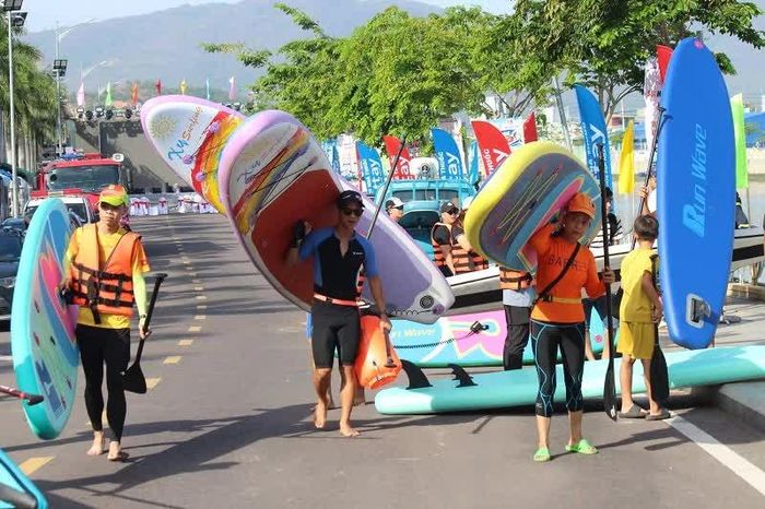 Giải quy tụ 70 vận động viên nam – nữ, tham gia tranh tài ở hai nội dung đơn và đôi.