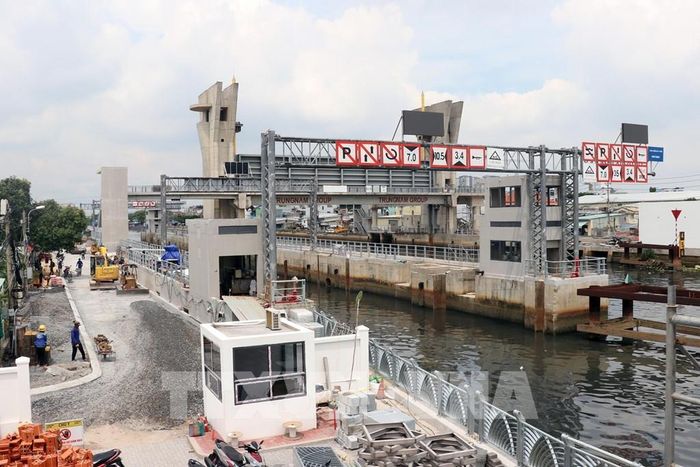 Tiến độ chung của toàn dự án hiện đạt khoảng 95%, các hạng mục chính đến nay đã cơ bản hoàn thành. Ảnh: Tiến Lực - TTXVN 