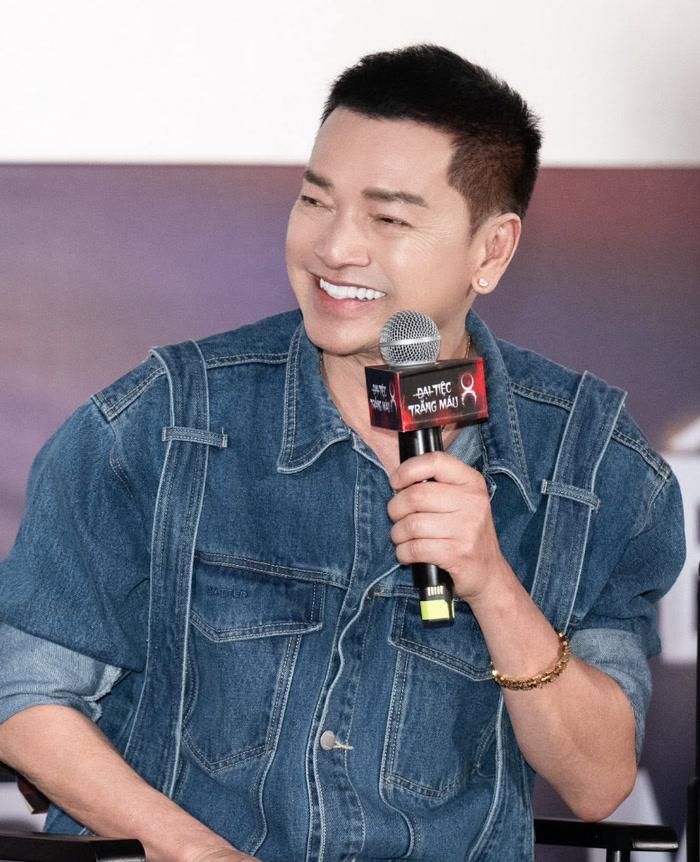 Sau hơn 25 năm gắn bó với điện ảnh, Quang Minh tích lũy gia tài vai diễn đa dạng, từ hình tượng hài hước, đời thường đến những nhân vật gai góc, châm biếm.