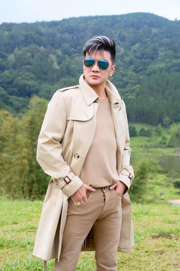 Đàm Vĩnh Hưng duy trì sức hút sau 30 năm ca hát.