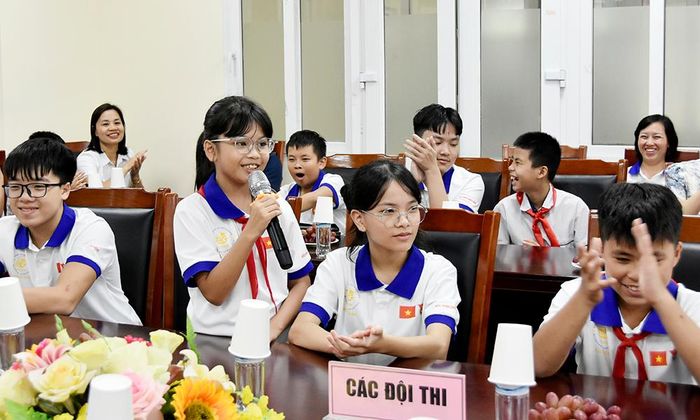 Em Nguyễn Minh Phương (Trường Tiểu học Võ Thị Sáu, phường Bắc Giang), đại diện Đội Liên minh 1 chia sẻ về sự chuẩn bị và quyết tâm thi đấu.