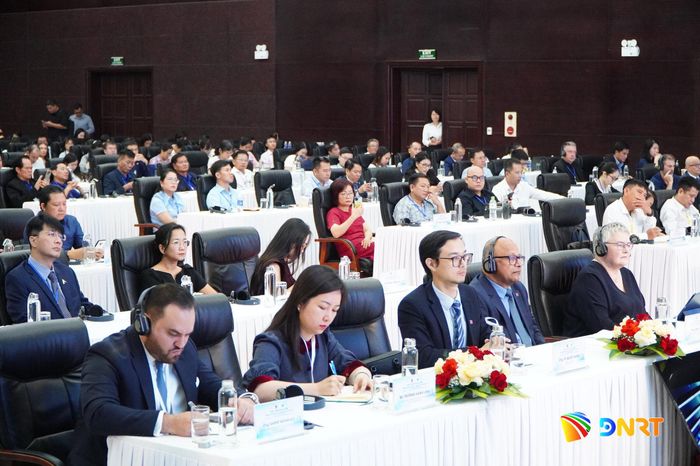 Đại biểu tham dự diễn đàn. Ảnh: VINH ANH